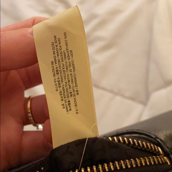 Kate Spade Purse - Picture 7 of 9